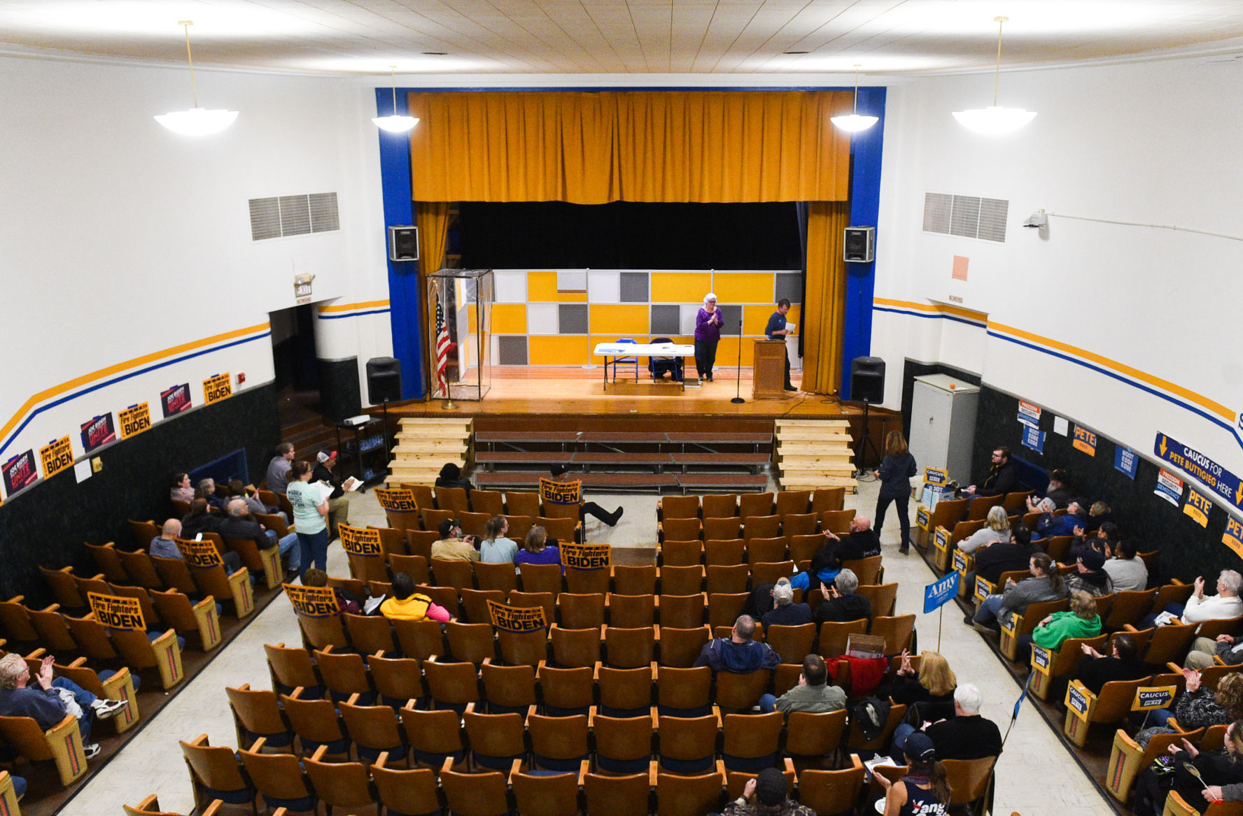 020420-ia-caucus-mm-022.jpg